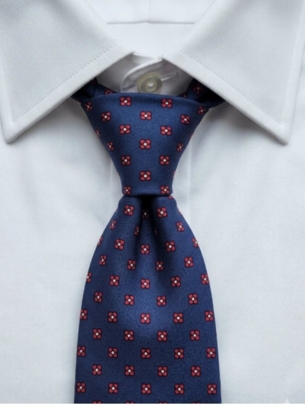Brooks Brothers Mens Navy Blue Silk Geometric Medallion Floral Vintage Necktie